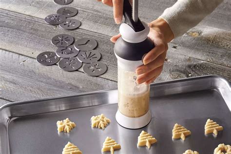 The 7 Best Cookie Presses of 2024, Tested and Expert 